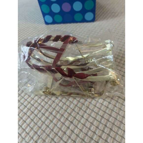 American Girl Today Coconut Holiday Accessories Sleigh Retired 2005 NEW Sealed - Picture 2 of 9